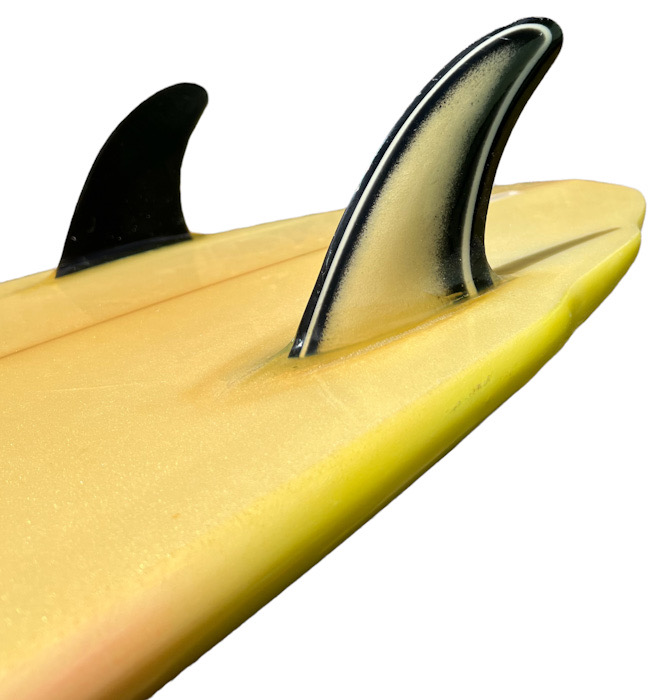 Town and Country (T&C) surfboard by Glenn Minami (1984) – Vintage 