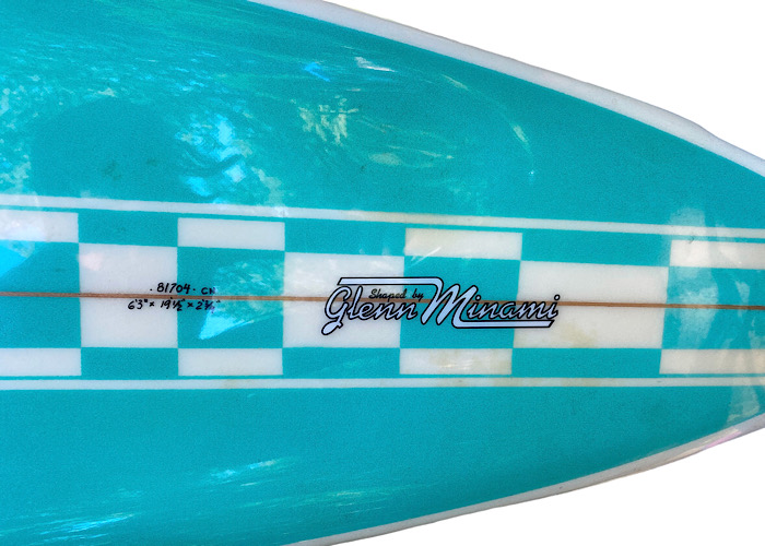 Town & Country (T&C) surfboard by Glenn Minami (1981) – Vintage